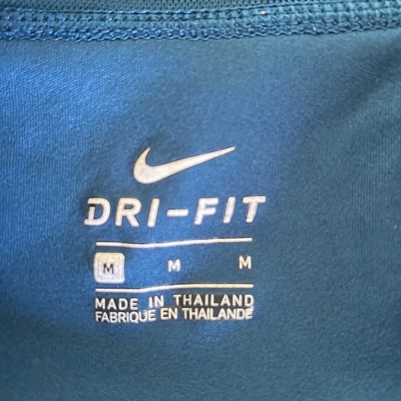 Nike shorts - Picture 2 of 3